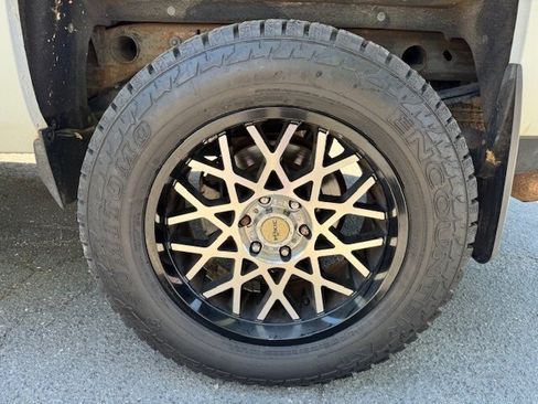 Used 2016 Chevrolet Silverado 1500 LT w/ All Star Edition RWD image 19