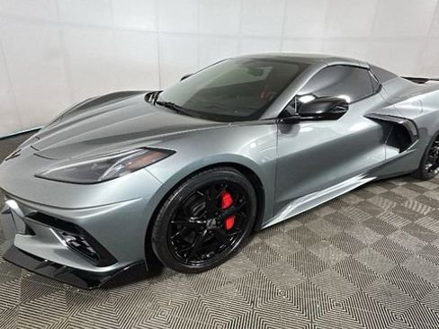 Used 2022 Chevrolet Corvette Stingray Preferred Conv w/ Z51 Performance Package RWD image 8