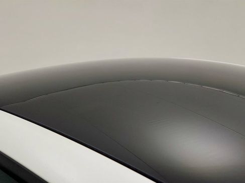 Used 2023 Tesla Model Y AWD image 10