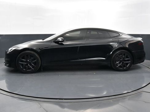 Used 2023 Tesla Model S Plaid image 6