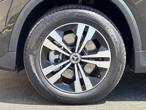 Used 2025 Mercedes-Benz GLA 250 image 27