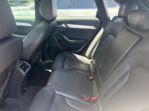 Used 2017 Audi Q3 2.0T Premium FWD image 4