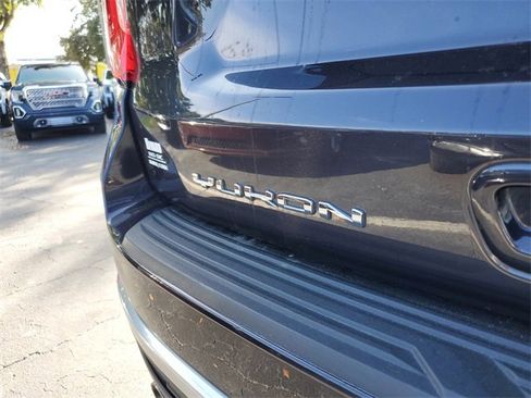 Used 2024 GMC Yukon Denali image 7