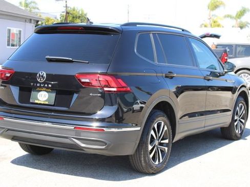 Used 2022 Volkswagen Tiguan S image 5