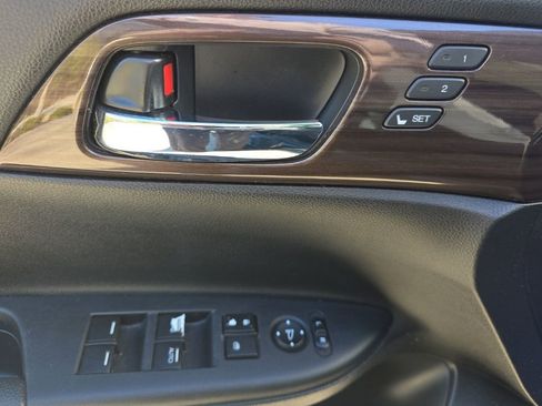Used 2017 Honda Accord Touring image 20