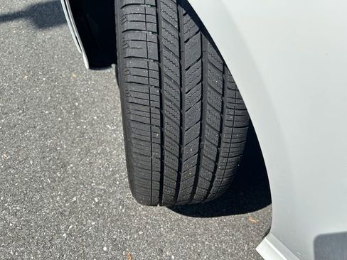 Used 2022 Mercedes-Benz CLA 250 4MATIC image 23