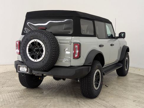New 2026 Ford Bronco Outer Banks w/ Sasquatch Package AWD/4WD image 9
