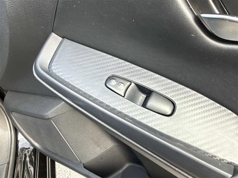 Used 2024 Nissan Sentra SV image 28