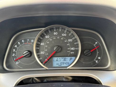 Used 2015 Toyota RAV4 LE image 13