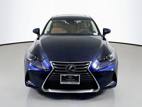 Used 2019 Lexus IS 300 AWD image 2