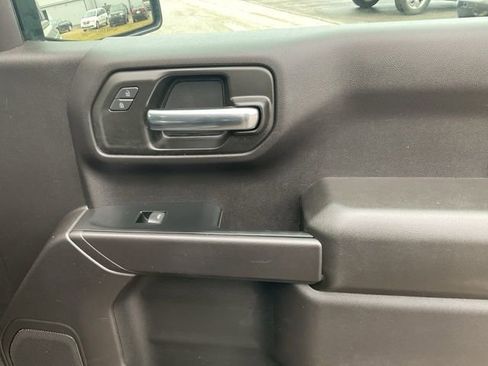 Used 2024 Chevrolet Silverado 1500 Custom image 21