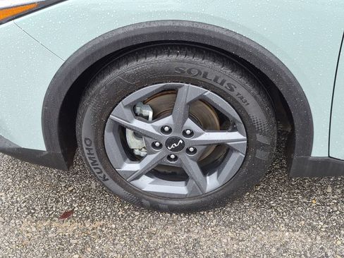 Used 2025 Kia K4 FWD image 11