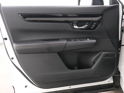 Used 2026 Honda CR-V Sport Touring image 27