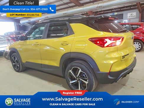 Used 2023 Chevrolet TrailBlazer RS w/ Sun and Liftgate Package AWD/4WD image 3