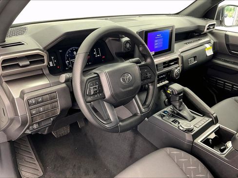 New 2026 Toyota Tacoma SR5 AWD/4WD image 4