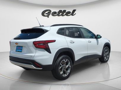 Used 2024 Chevrolet Trax LT