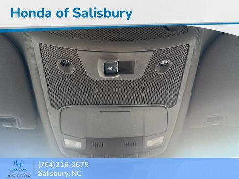 Used 2020 Ford F250 Lariat w/ Chrome Package image 19