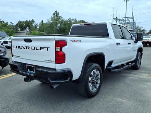 Used 2024 Chevrolet Silverado 2500 Custom w/ Custom Value Package AWD/4WD image 7