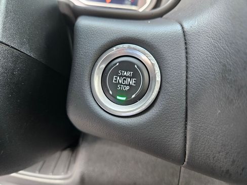 Used 2023 Chevrolet Tahoe Premier AWD/4WD image 20