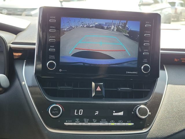 Used 2021 Toyota Corolla LE FWD image 11