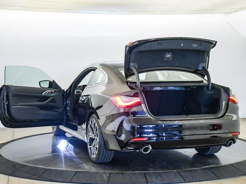 Used 2026 BMW 430i Coupe w/ Convenience Package RWD image 25