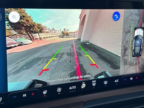 Certified 2025 Ford Bronco Sport Outer Banks w/ Outer Banks Tech Package+ image 21