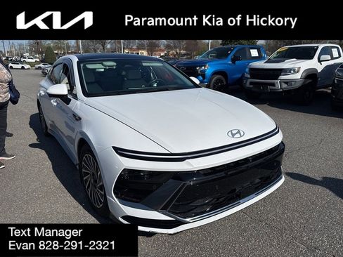 Used 2024 Hyundai Sonata Limited image 2