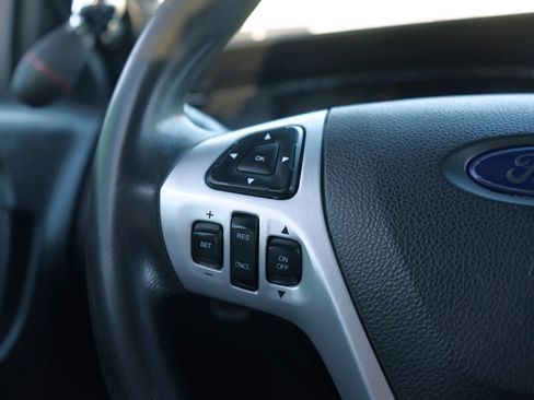 Used 2019 Ford Taurus Police Interceptor AWD image 11