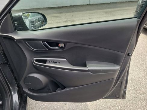 Used 2022 Hyundai Kona N Line w/ Tech Package image 35