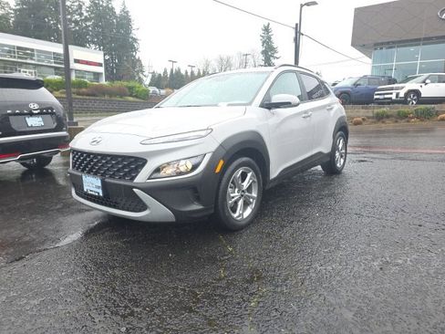 Used 2023 Hyundai Kona SEL w/ Cargo Package image 3