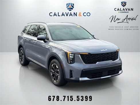 Certified 2024 Kia Sorento S w/ Panoramic Sunroof Package image 1