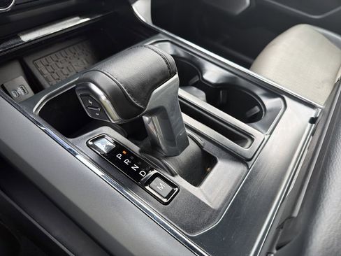 Used 2024 Ford F150 Lariat w/ Equipment Group 502A High image 25