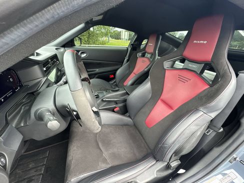 Used 2024 Nissan Z NISMO w/ Floor Mat Package RWD image 11