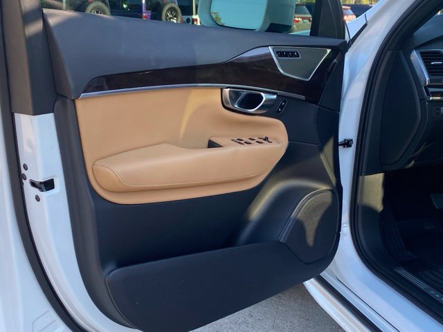 Used 2019 Volvo XC90 T6 Momentum w/ Advanced Package AWD/4WD image 25
