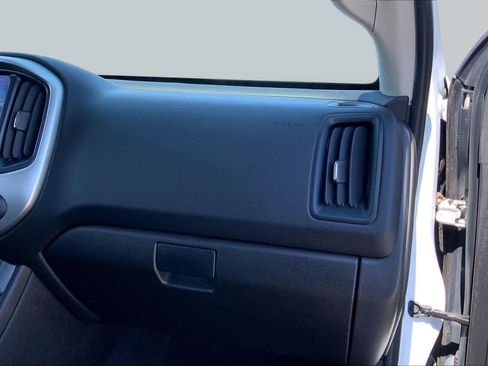 Used 2019 Chevrolet Colorado LT RWD image 18