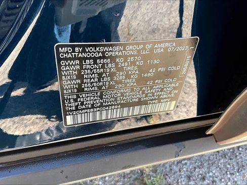 Used 2023 Volkswagen ID.4 Pro RWD image 18