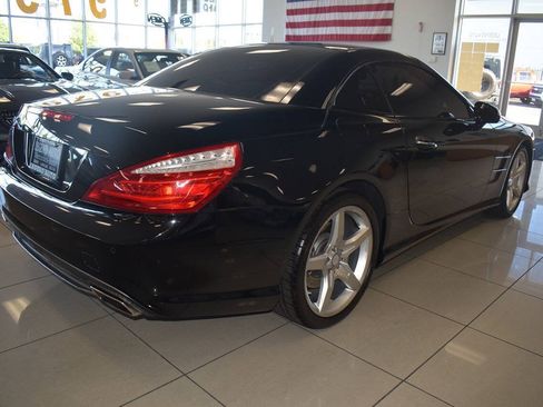Used 2013 Mercedes-Benz SL 550 image 7
