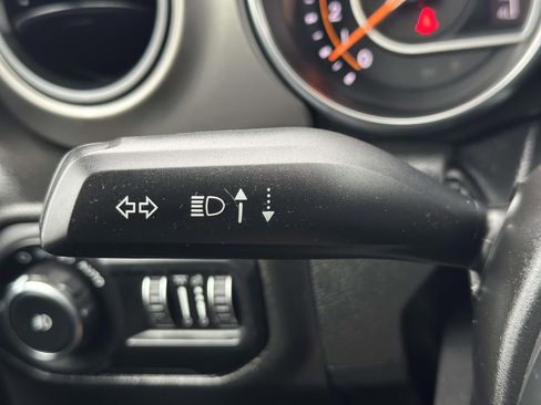Used 2022 Jeep Wrangler Unlimited Sport AWD/4WD image 16