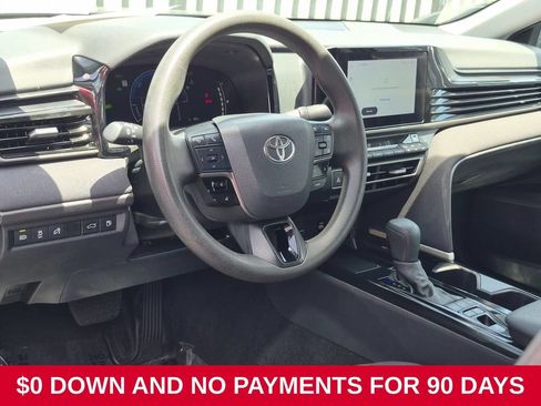 Used 2025 Toyota Camry LE FWD image 14