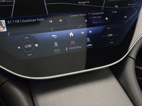 Certified 2023 Mercedes-Benz EQS 580 4MATIC SUV image 27