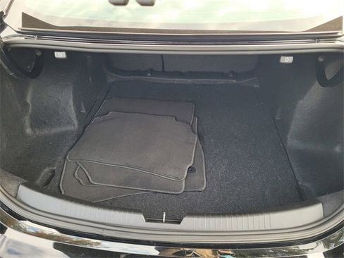 Used 2024 Chevrolet Malibu LT image 27