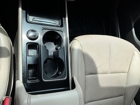 Used 2020 Lincoln Corsair AWD w/ Premium Package image 23