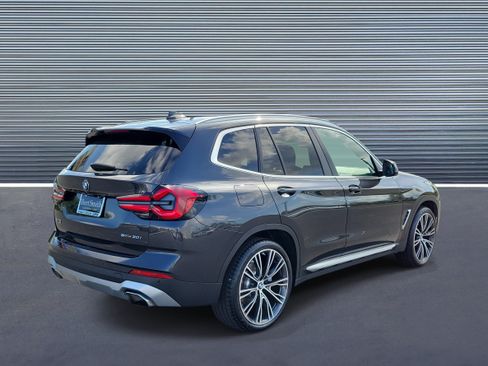 Used 2023 BMW X3 sDrive30i w/ Convenience Package RWD image 3