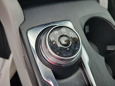 Used 2023 Ford Escape Platinum AWD/4WD image 31