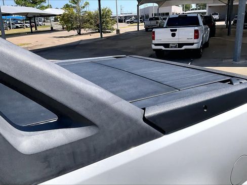 Used 2012 Chevrolet Avalanche LTZ RWD image 29
