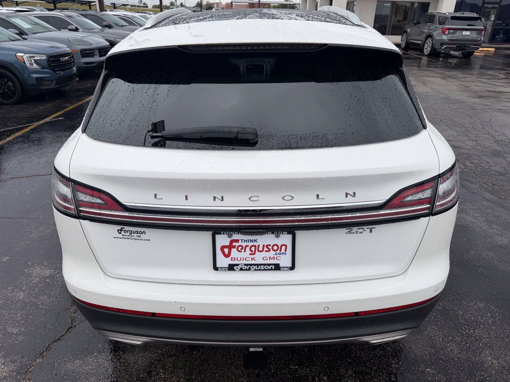 Used 2020 Lincoln Nautilus Reserve w/ Equipment Group 201A FWD image 15
