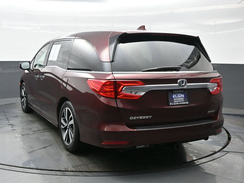 Used 2019 Honda Odyssey Elite image 4