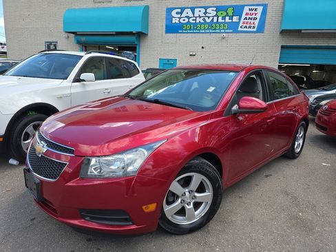 Used 2013 Chevrolet Cruze LT FWD image 3