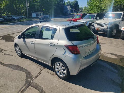 Used 2015 Toyota Yaris LE FWD image 4