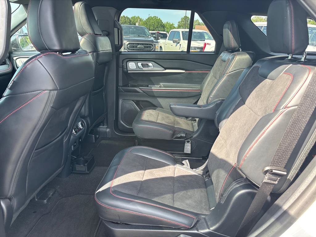 Used 2026 Ford Explorer ST AWD/4WD image 16
